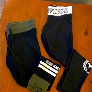 2 pairs of pink VS leggings❤️